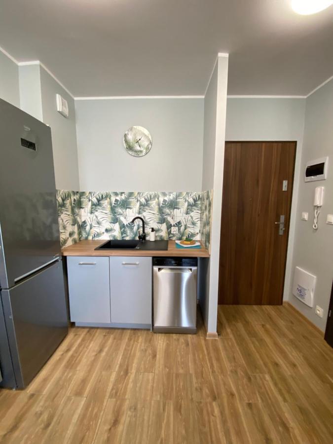 2 Tyskie Apartamenty Z Ogrodkiem Тыхы Экстерьер фото