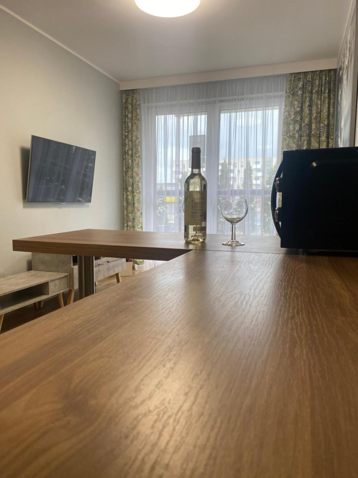 2 Tyskie Apartamenty Z Ogrodkiem Тыхы Экстерьер фото