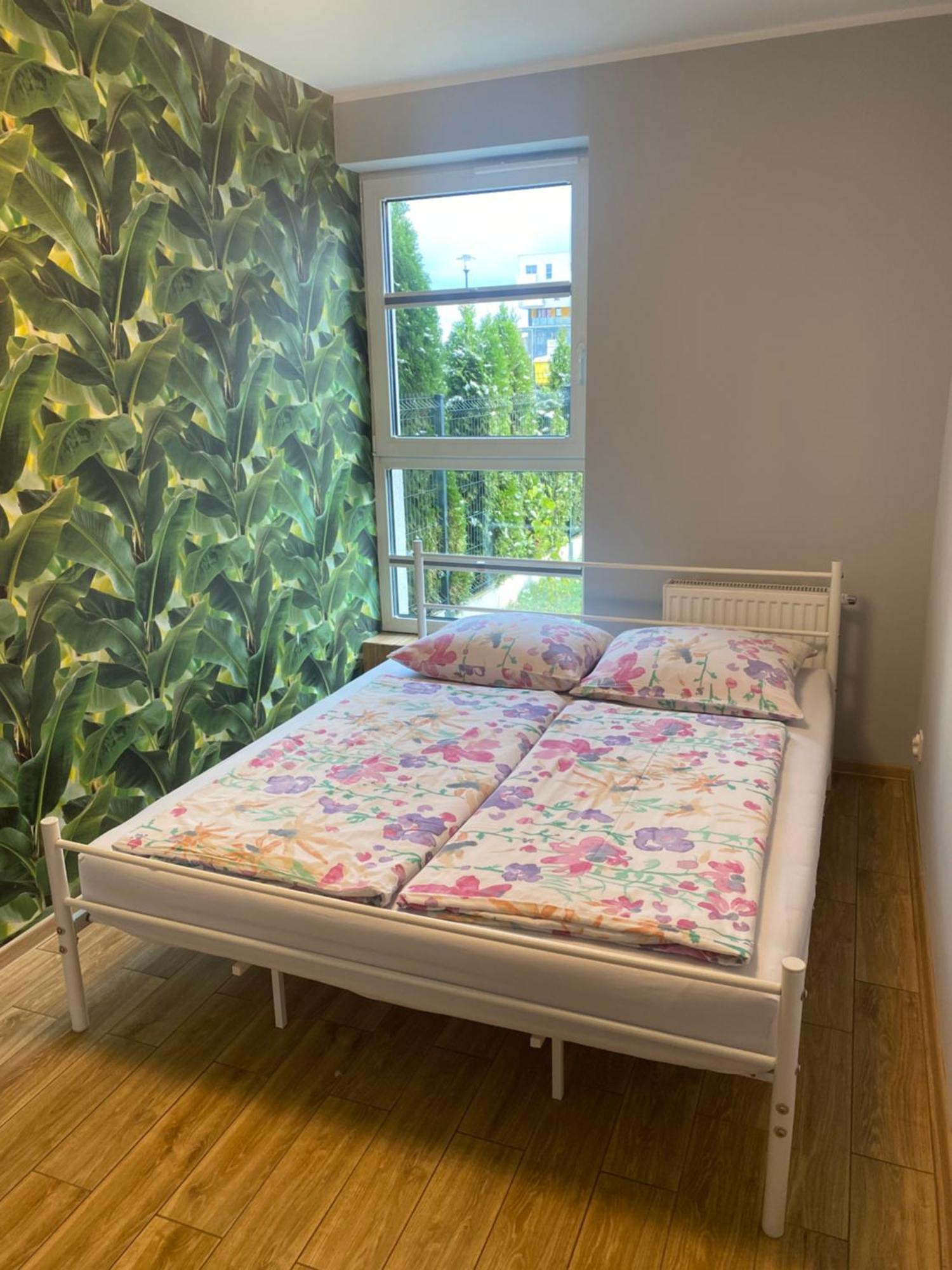 2 Tyskie Apartamenty Z Ogrodkiem Тыхы Экстерьер фото